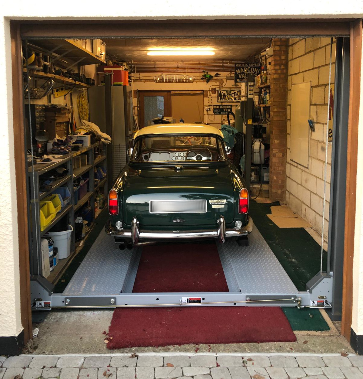 Standard 4 Post Car Lift With Manual Release