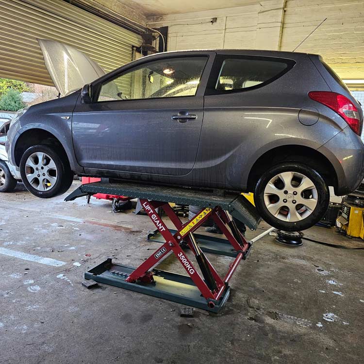 LGX35 Mid-Rise Scissor Lift – 3.5 Tonne Hydraulic Vehicle Lift double wide four post lift